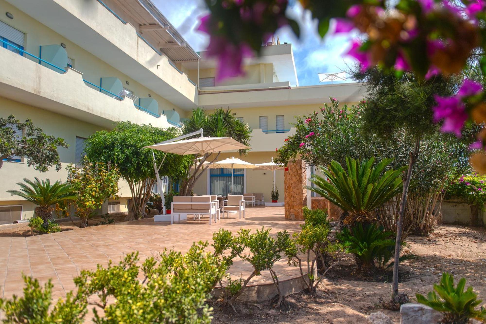 Hotel Baia Turchese Lampedusa Exterior photo